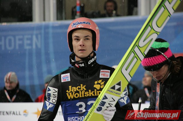 205 Manuel Fettner